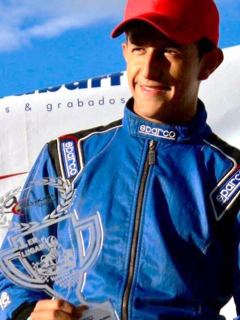 Alejandro Luengas, otro piloto colombiano que despunta en el mundo.