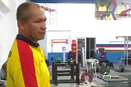 Oswaldo Pinilla deja de ser entrenador de la Selección Colombia de pesas. Imagen de referencia del preparador.