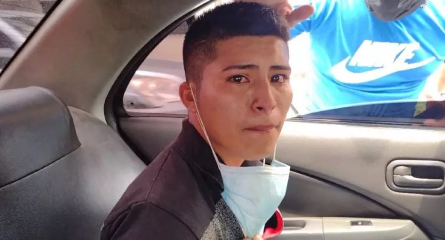 Ladrón peruano que lloró por su mamá tras ser capturado por robar y golpear a mujer