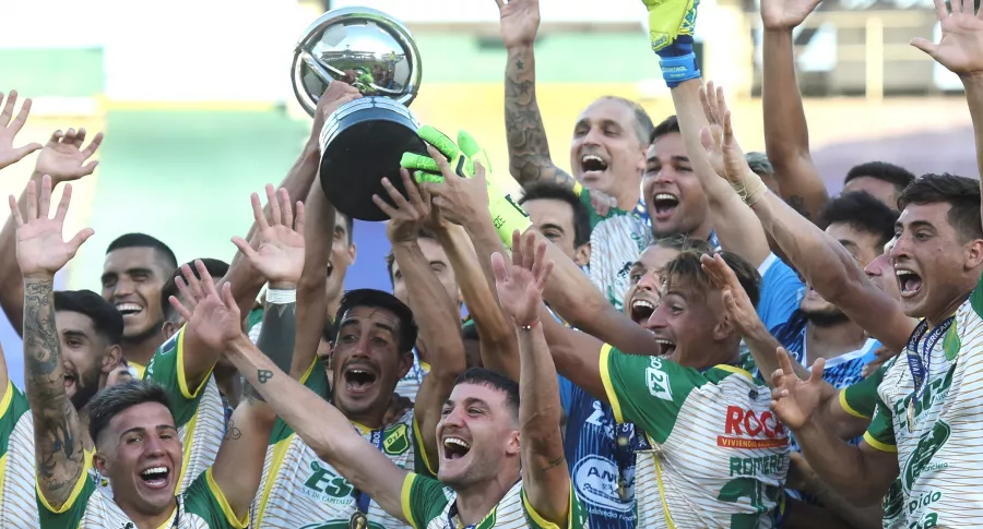 Defensa y Justica, campeón de Suramericana tras derrotar 3-0 a Lanús