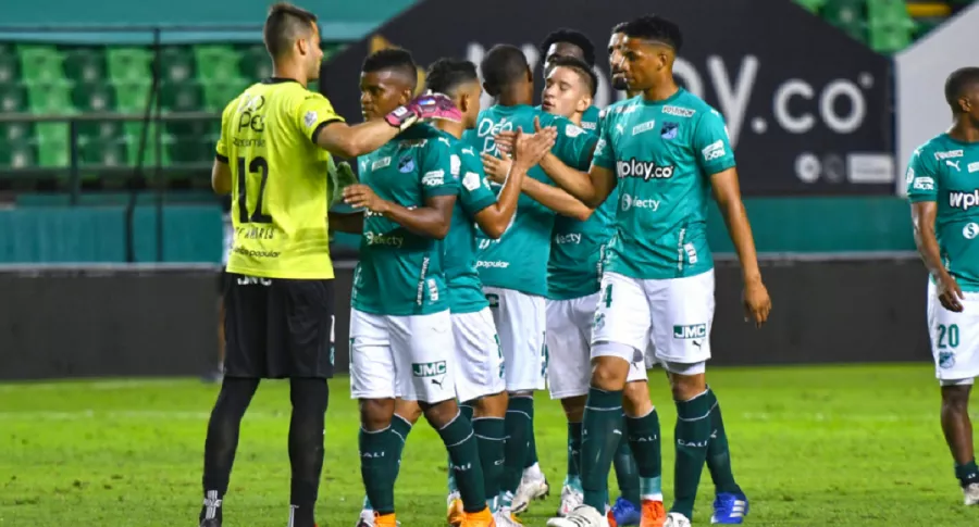 Deportivo Cali, que se convirtió en el nuevo líder de la Liga Betplay 2021-I al derrotar a Pereira, luego de su primer partido del Torneo Apertura en el que derrotó a Jaguares 1-0 en el estadio Pascual Guerrero.