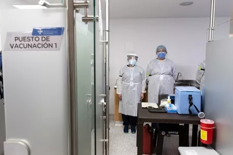 El simulacro de vacunación tuvo lugar en el Hospital El Tintal, en el suroccidente de Bogotá / Alcaldía de Bogotá.
