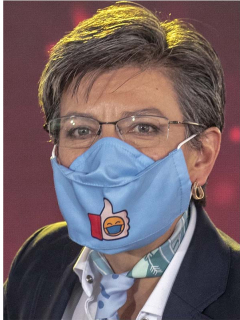 Daniel Quintero, alcalde de Medellín, y Claudia López, alcaldesa de Bogotá, dos de los mandatarios cuyo trámite de revocatoria fue suspendido por la Registraduría.