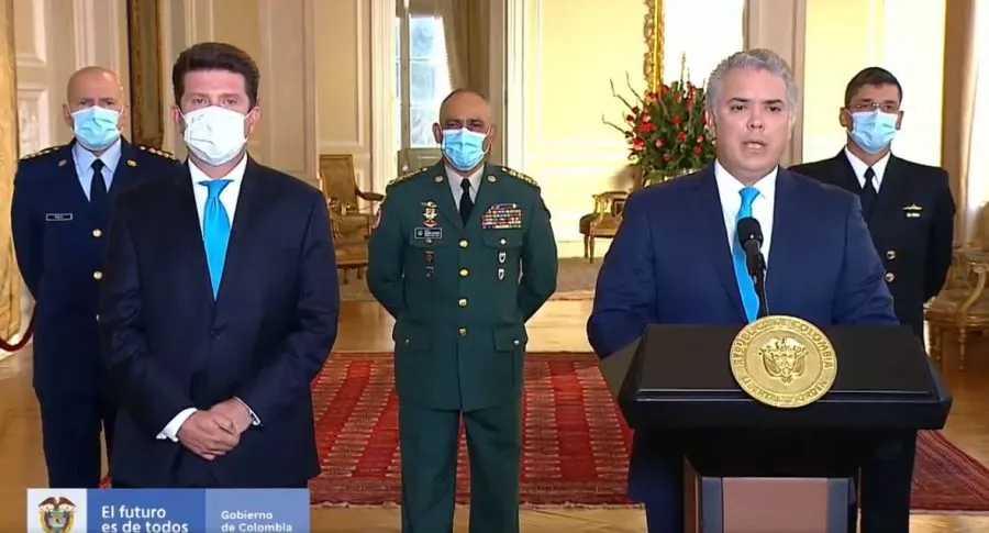 Iván Duque y el nuevo ministro de Defensa, Diego Molano, objeto de burlas por presentación en la que se dijo que el ministro nació en Hospital Militar