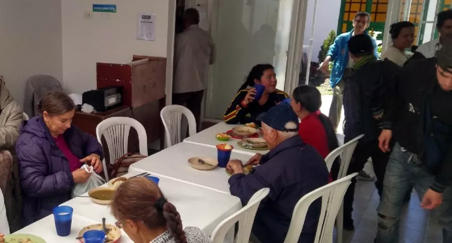Alcaldía de Bogotá: ¿los comedores comunitarios se van a cerrar?