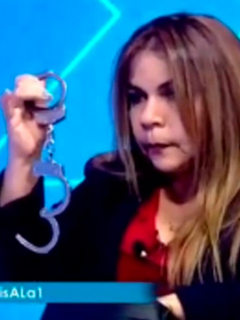 Iris Varela, la vicepresidenta de la Asamblea Nacional chavista, quien amenazó, con esposas en mano, con arrestar a Juan Guaidó
