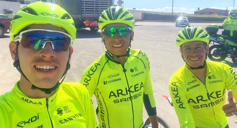 Nairo va a Tour de Francia con Arkea; espera invitación a Giro de Italia. Imagen de entrenamiento de Miguel Flórez, Nairo y Dáyer Quintana.