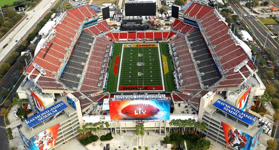 Anuncia que el Super Bowl 2021 te. Imagen del estadio de la final.ndrá gran operativo de seguridad