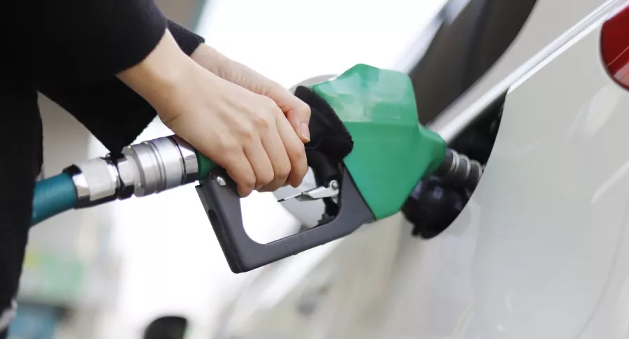 Cuánto sube el precio de la gasolina y ACPM de Colombia en febrero 2021