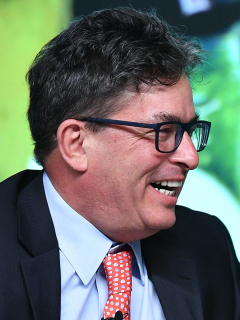 Gobierno acepta oferta de Ecopetrol por ISA. Imagen del ministro de Hacienda.