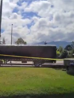 Video: murió ciclista que fue arrollado por un camión, en Bogotá