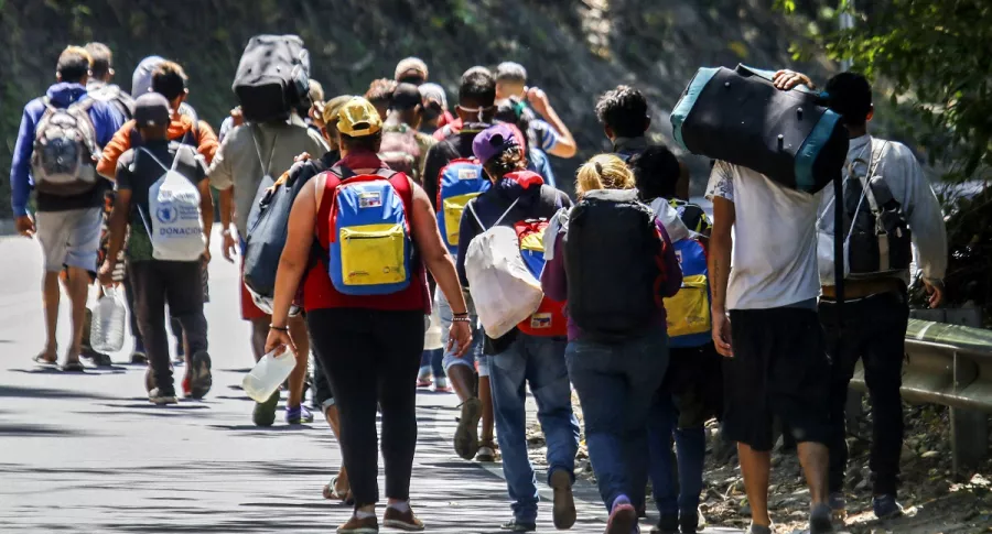Colombia: Iván Duque presenta proyecto para regularizar a venezolanos