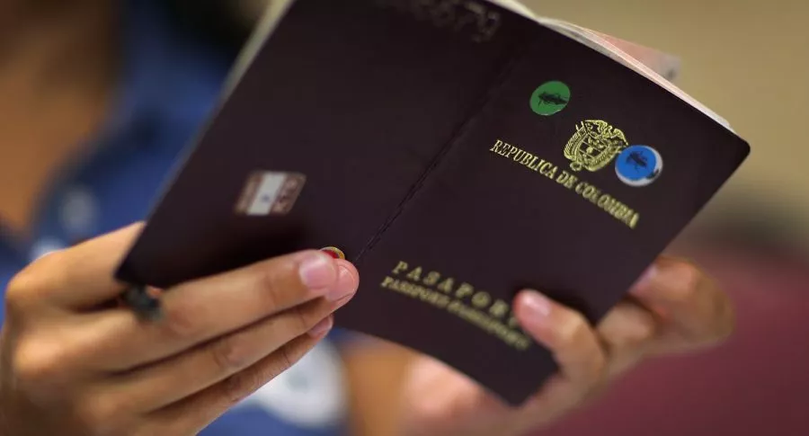 Imagen ilustrativa del pasaporte colombiano.