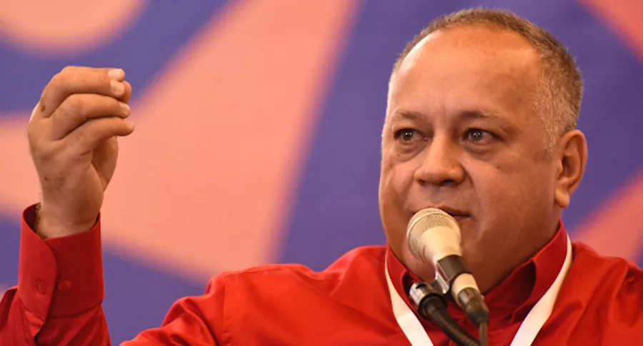 Diosdado Cabello criticó a Duque por legalizar venezolanos.