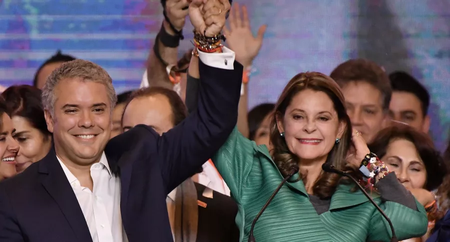 Presidente Iván Duque, que habría apoyado posible candidatura de Marta Lucía Ramírez, y la vicepresidenta