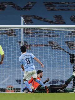 Dávinson Sánchez en el partido del Manchester City vs. Tottenham hoy.