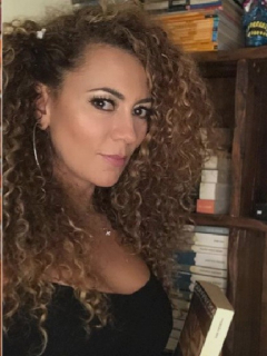 Fotos de Andrea Guzmán ilustran nota sobre quién es Paolo Miscia, su esposo, por el que dejó 'Pedro, el escamoso'.