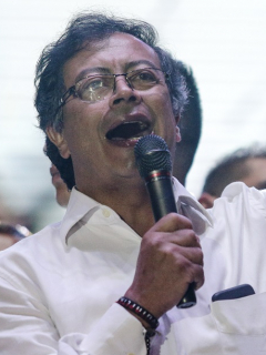 Gustavo Petro, que dijo que en Colombia se vendría un "golpe de Estado"