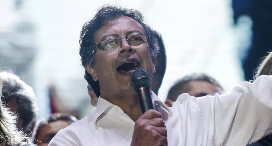 Gustavo Petro, que dijo que en Colombia se vendría un "golpe de Estado"