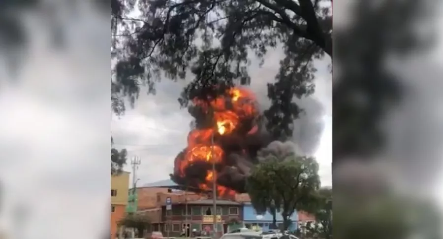 Bogotá hoy: registran incendio y explosión en una fábrica