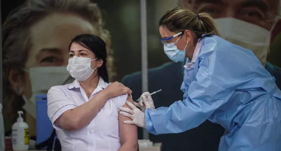 En su primer día de vacunación, Bogotá tomó la delantera en cantidad de vacunados en Colombia.