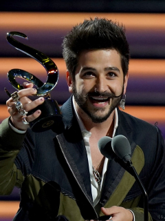 Los colombianos Camilo, Karol G y Maluma estuvieron entre los ganadores en los Premios lo Nuestro 2021.
