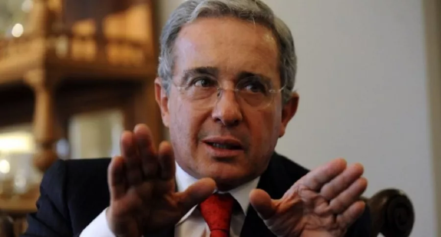 Álvaro Uribe Vélez aclaró si su hijo Tomás se lanzará a la política en las próximas elecciones de 2022