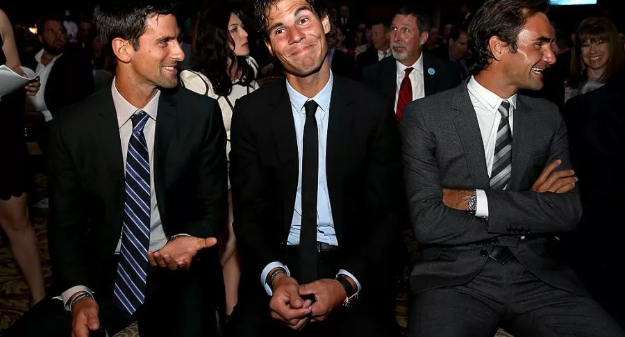 Fotos de Djokovic, Nadal y Federer ilustra nota sobre máximo ganador de Grand Slam