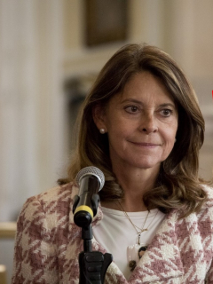 Marta Lucía Ramírez, que pidió a los bares no vender trago a gente muy ebria, por casos de Ana María Castro y Luis Andrés Colmenares