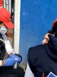 Protestas en Bogotá: joven podría perder ojo por objeto que le lanzó el Esmad