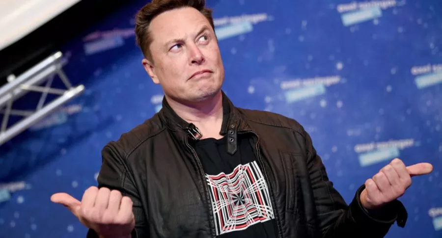 Foto de Elon Musk ilustra nota sobre qué es Starlink