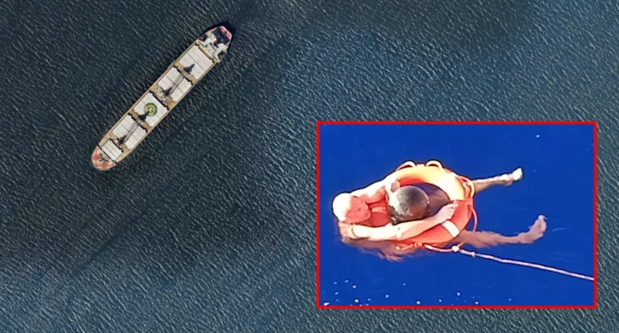 Buque en el océano y captura de pantalla de Náufrago que sobrevive 14 horas a la deriva agarrado a "un trozo de basura"