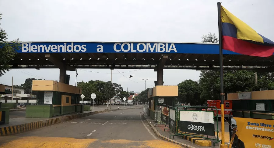Puente Internacional Simón Bolívar, entre Cúcuta, Colombia, y San Antonio del Táchira, Venezuela, una de las fronteras cuyo cierre se mantendrá hasta el 1 de junio de 2021, por orden del Gobierno colombiano.