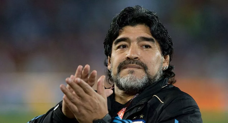 Foto de Diego Maradona ilustra nota sobre documental sobre la muerte del exjugador argentino