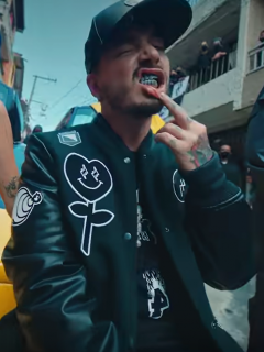 Nueva ropa de J Balvin: valor en pesos colombianos.