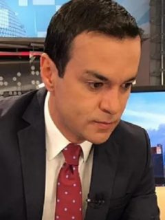 Juan Diego Alvira, quien confesó que una vez fue a Noticias Caracol sin bañarse