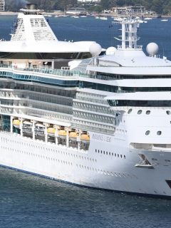 Royal Caribbean, empresa que lanzó cruceros solo para vacunados contra el COVID-19