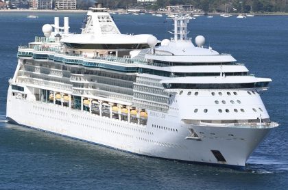 Royal Caribbean, empresa que lanzó cruceros solo para vacunados contra el COVID-19