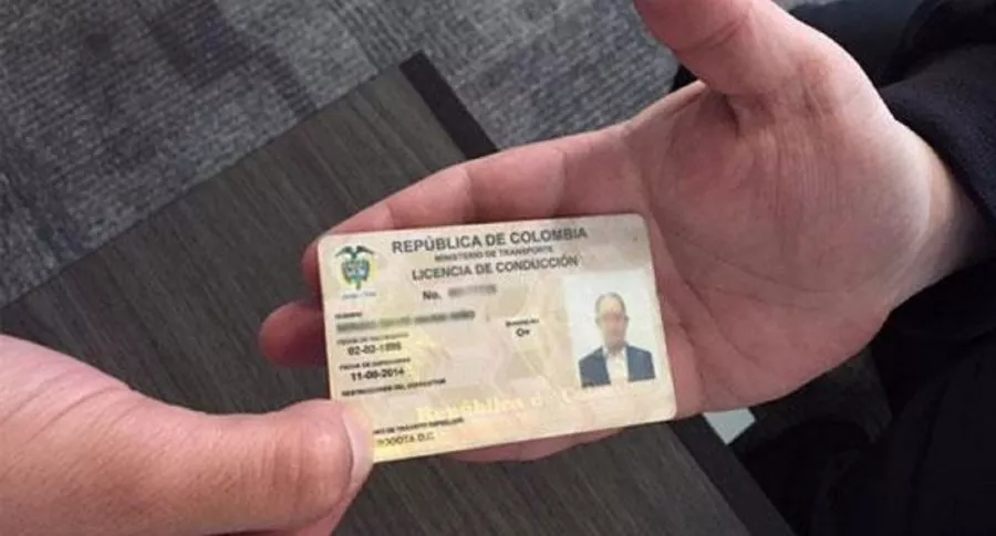 Licencia de conducción en Colombia. 