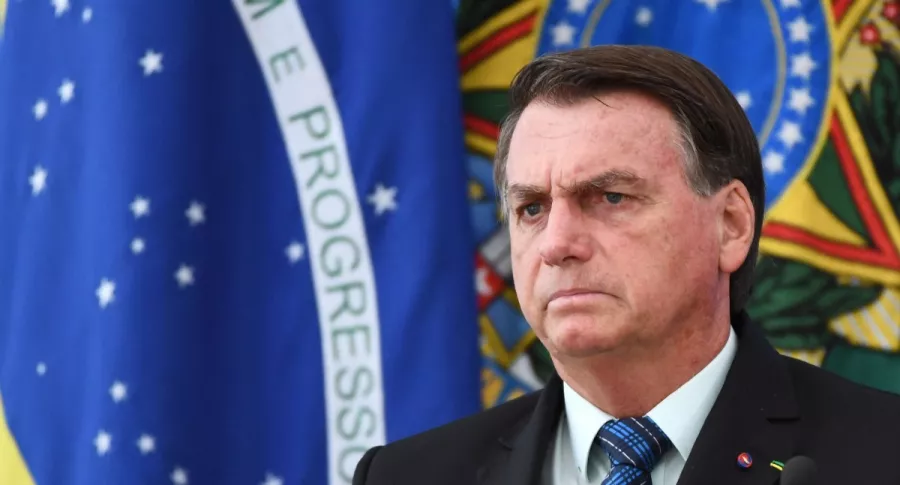 Jair Bolsonaro, presidente de Brasil, quien preguntó hasta cuando iba a llorar en su país por las víctimas del coronavirus