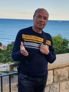 Luis Alberto Posada en un viaje, ilustra nota sobre de cuánto fue robo en su casa en Pereira.