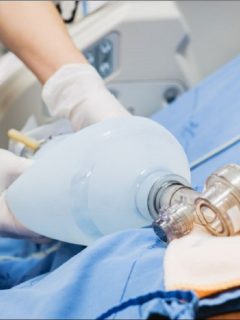 Imagen que ilustra información sobre Edwin de la Hoz, médico que duro síes días esperando una cama UCI, que murió por COVID-19 este sábado en Barranquilla.