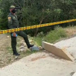 [Video] 3 jóvenes que iban en motocicleta se mataron luego de caer en quebrada
