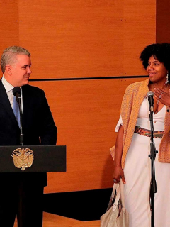 Corte Constitucional tumbó ley que creó Ministerio de Ciencia y Tecnología. Iván Duque y Mabel Torres en creación del Minciencias, 2019.