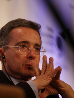 Reforma tributaria 2021: Álvaro Uribe propone gravar a pensionados.