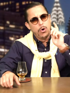 'Juanpis González' parodia escena de Andrea Guerrero y 'el Tino' Asprilla. Fotomontaje: Pulzo.