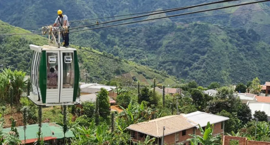 Cable aéreo que dejó varias personas atrapadas en Antioquia. 
