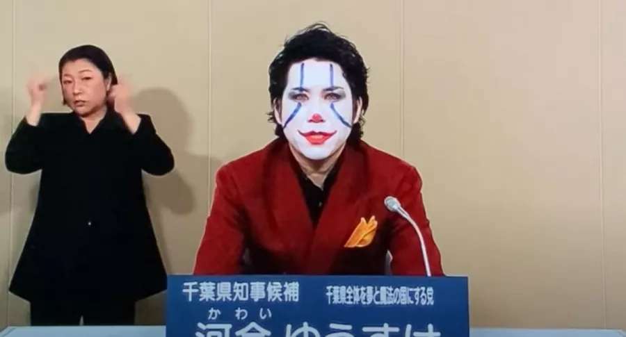 Yuusuke Kawai, el japonés que quiere ser gobernador y presentó propuestas disfrazado del Joker
