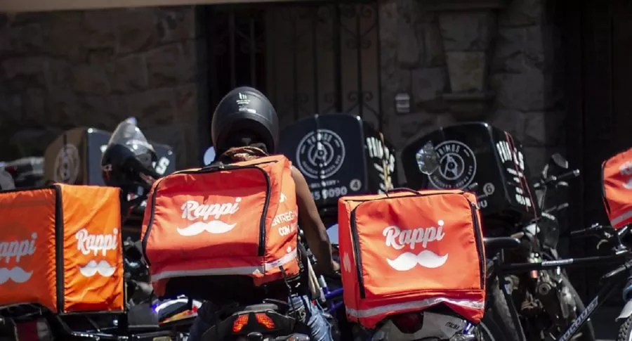 Imagen de motos que ilustra nota; Alcaldía de Bogotá prohíbe parrillero en motos de domicilios