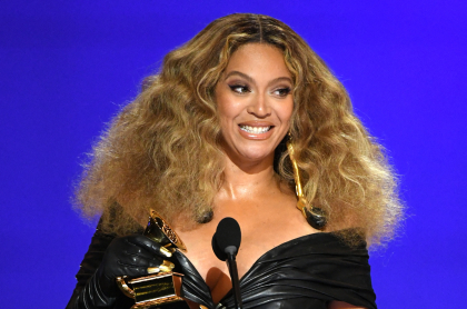 Beyoncé, la mujer con más premios Grammy en las historia.
